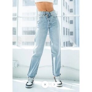 REVICE 90’s Baby Jeans in Joes Wash Y2K